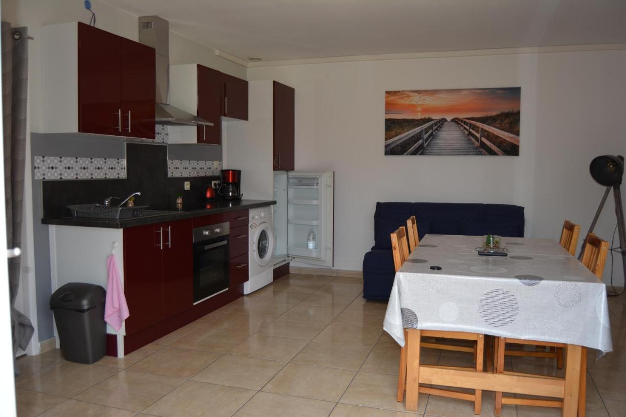Reve Mediterraneen, La Vie De Chateau Le Barcares Exterior photo